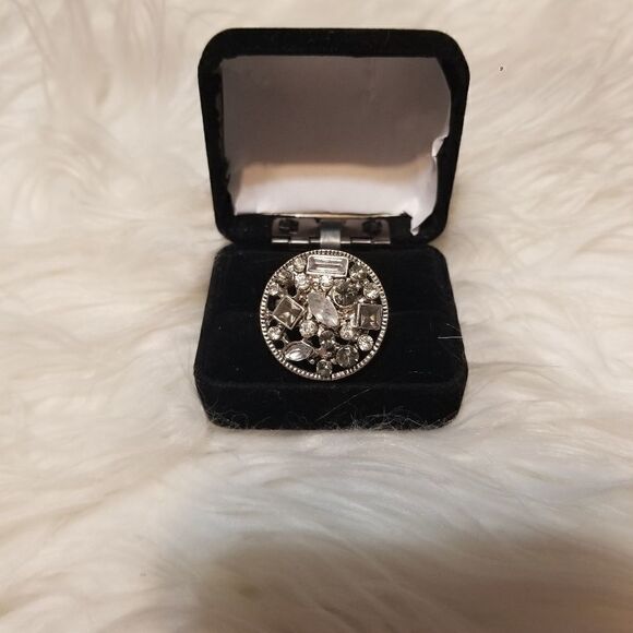Adjustable silver bling ring  - Picture 1 of 6
